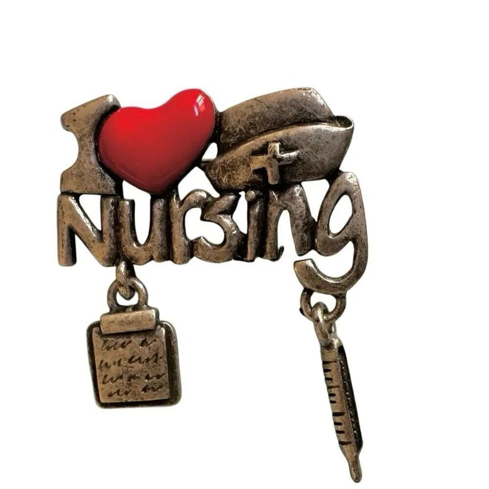 Style Vintage “I ❤️ Nursing” Brooch with Charms